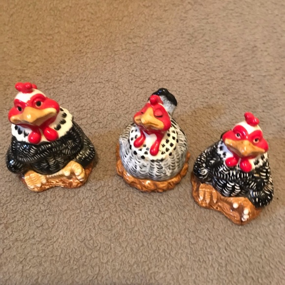 Rooster & Hen Salt & Pepper Shakers Set - Picture 1 of 6